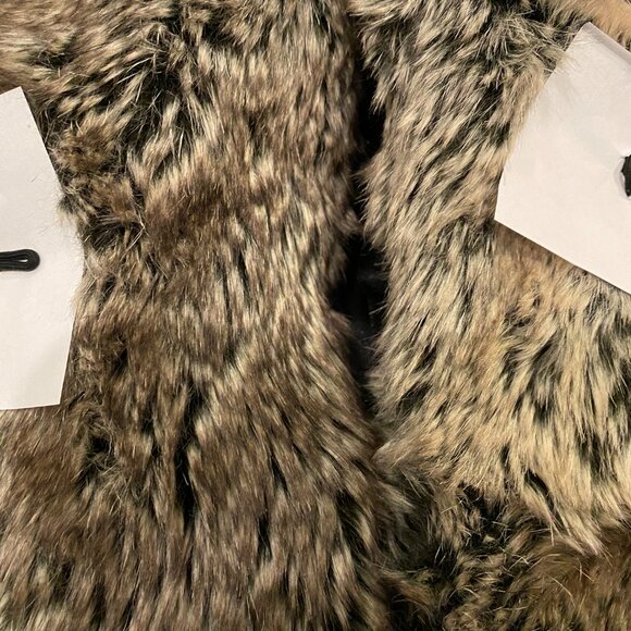 π HOST PICK π Express Faux Fur Coat, Brown/Tan Size XL NWT - Picture 13 of 16